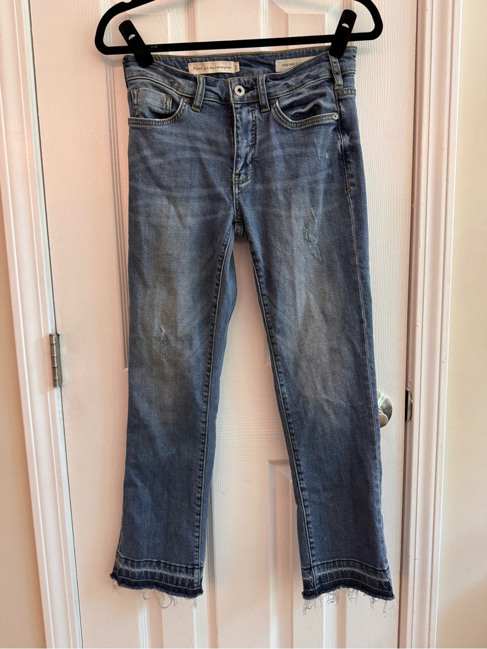 PILCRO AND THE LETTERPRESS • ANTHROPOLOGIE High Rise Flare Cropped Jeans 25